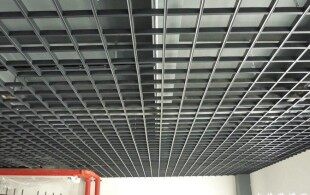 上海浦东厂房铝格栅吊顶装修-铝格栅吊顶效果图