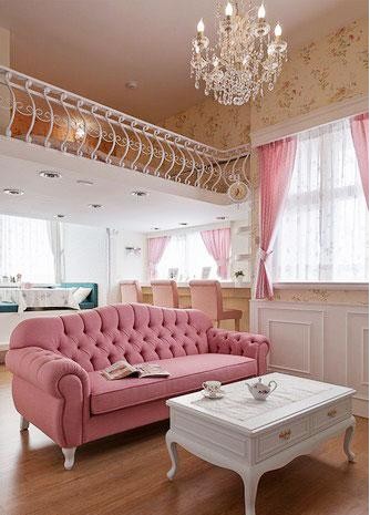 粉色客厅装修设计