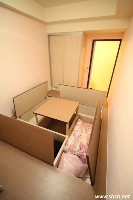 储物功能强大的榻榻米设计
