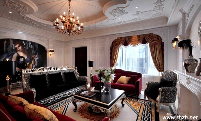 黑色欧式客厅设计