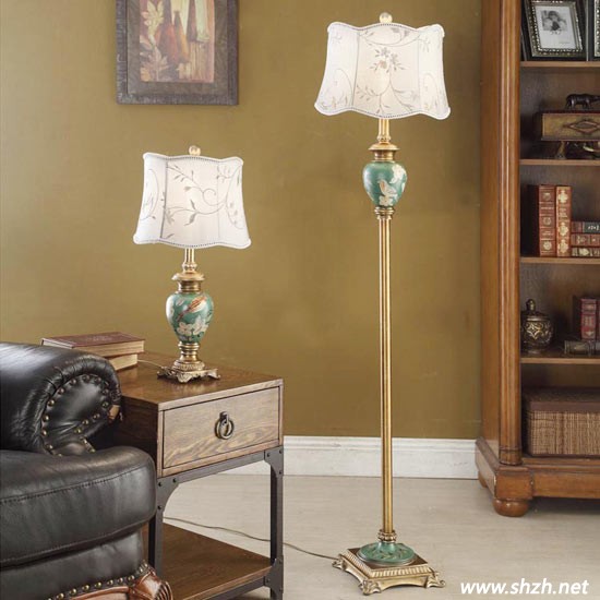 欧式田园手绘创意落地灯