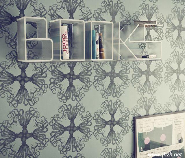 挂在墙上的造型书架