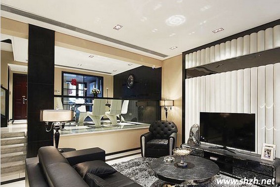 黑白搭配簡約古典的客廳設(shè)計
