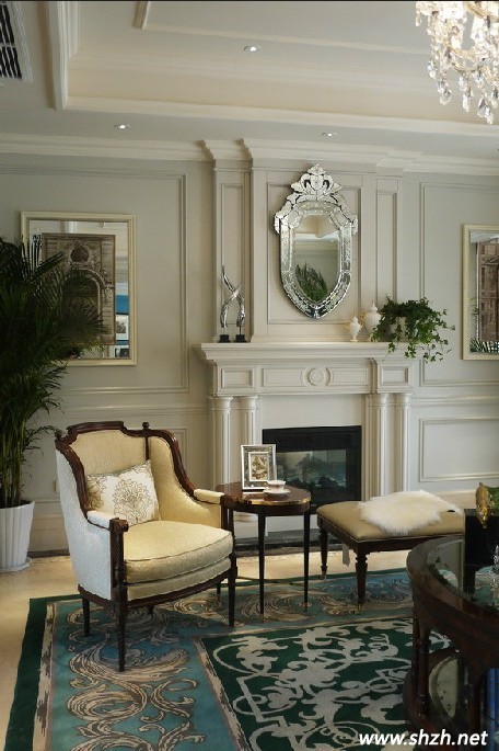 欧式田园客厅吊顶装修