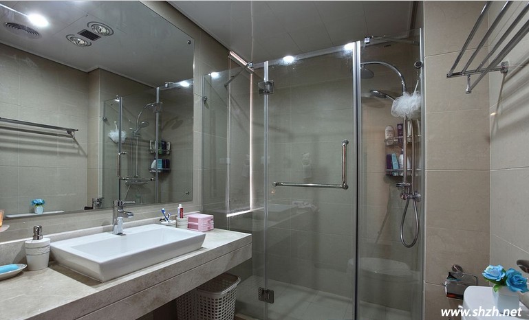 現(xiàn)代簡約的衛(wèi)浴裝修