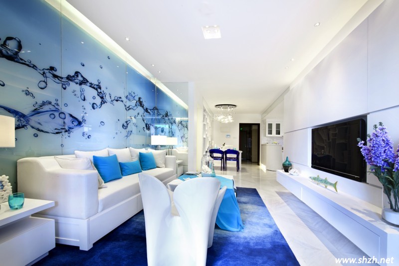 藍白地中?？蛷d裝修