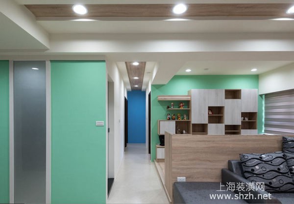 系統(tǒng)家具與色彩靈感打造完美收納美學兼?zhèn)?0平新房