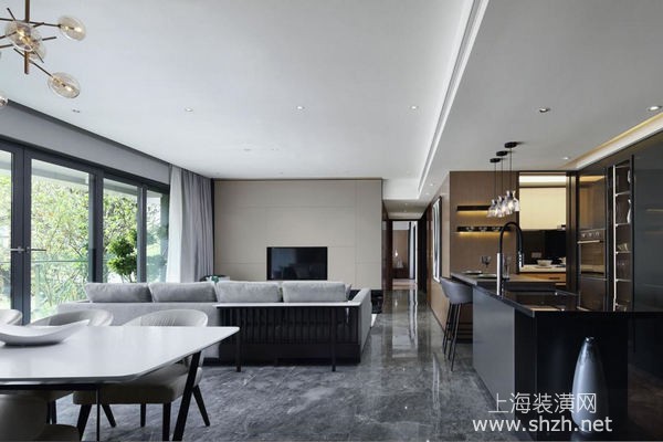 210平米别墅装修设计:大理石客厅加木质卧室,各空间均有特色