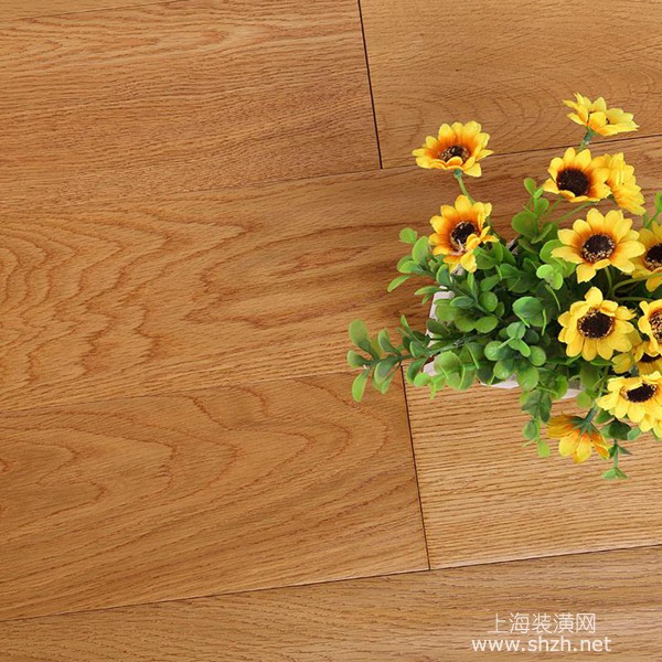 怎么挑选好的实木复合地板？买优质地板就看这些指标