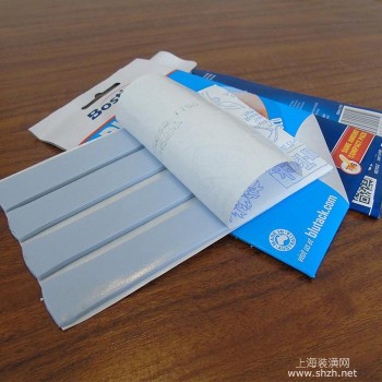 什么是蓝丁胶？好不好用？蓝丁胶粘照片墙的正确操作步骤