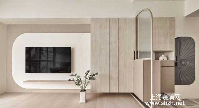 玄关设计指南：一把完美的穿鞋椅如何选购与搭配