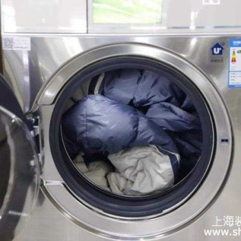 冬季衣物如何清洗更科学？羽绒服、毛呢大衣、羊绒衫清洗全攻略