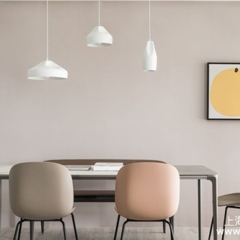 墙面粉刷全流程解析：从基层到面漆，让你的新家一次性刷对不返工