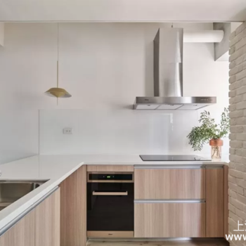 厨房要不要做上柜？装修前先了解这套“不做上柜”的实用攻略