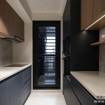 吊柜太高够不着？装错毁一生？2025年最全“下拉柜五金”避坑与选购指南