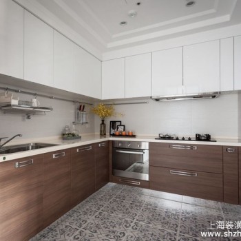 当初装修图漂亮，入住半年全翻车：厨房里这些“智商税”千万别再交了