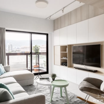 客厅系统柜怎么做更划算？预算、布局、颜值一次讲透【装修干货】