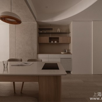 深色木地板太压抑？掌握这5个搭配铁律，我家瞬间装出高级感【装修攻略】