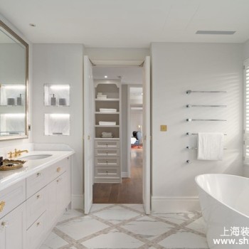 卫生间门怎么选？别再交智商税了！干过10年装修的师傅吐血总结