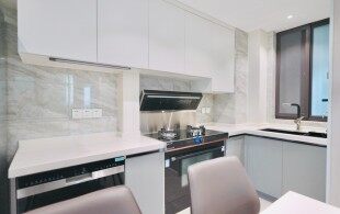 石龙春晓动迁房改造