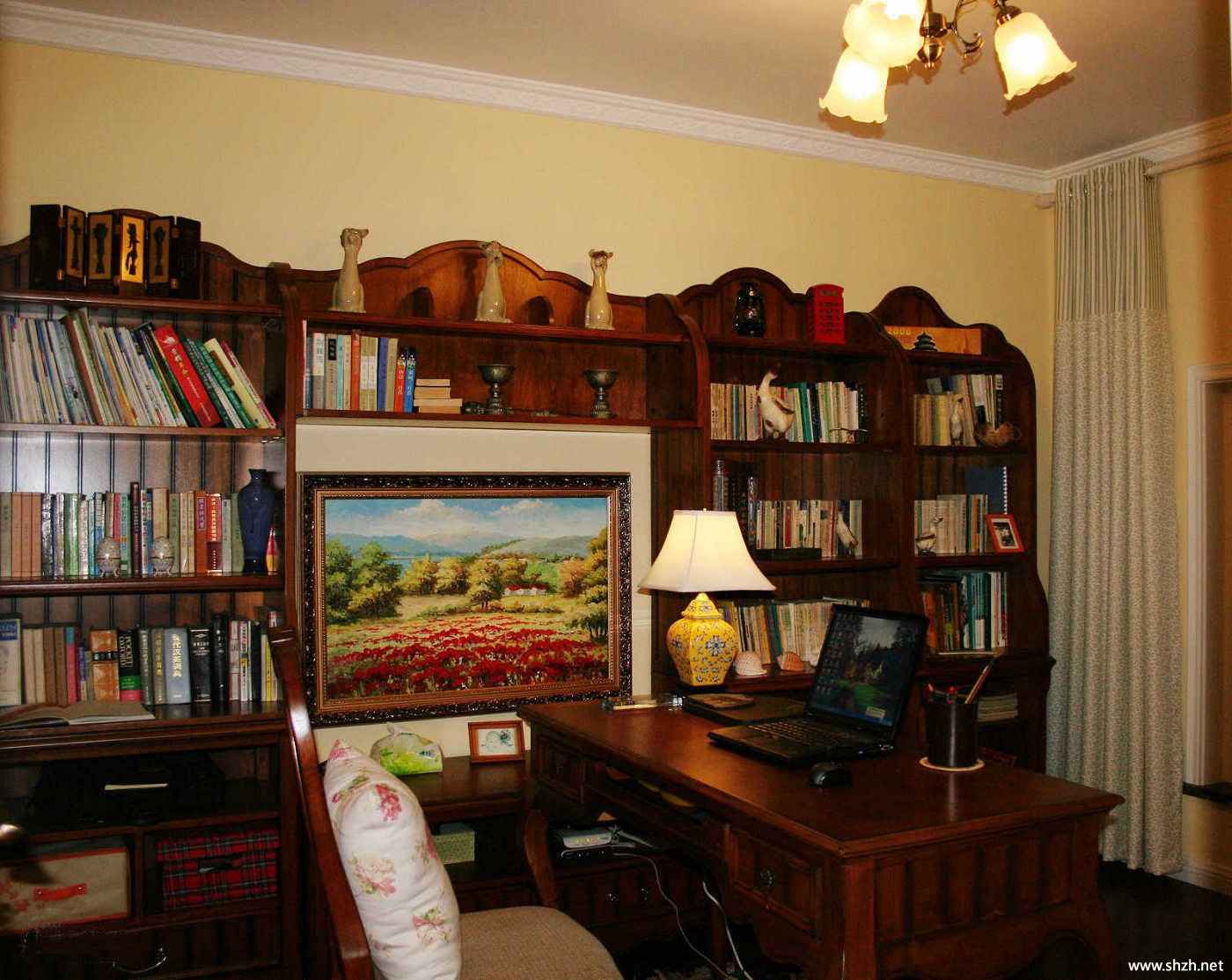 古典书房实景图