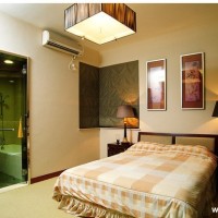 卧室灯具装饰画