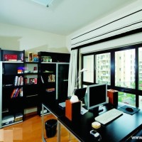 简约冷色书房写字台