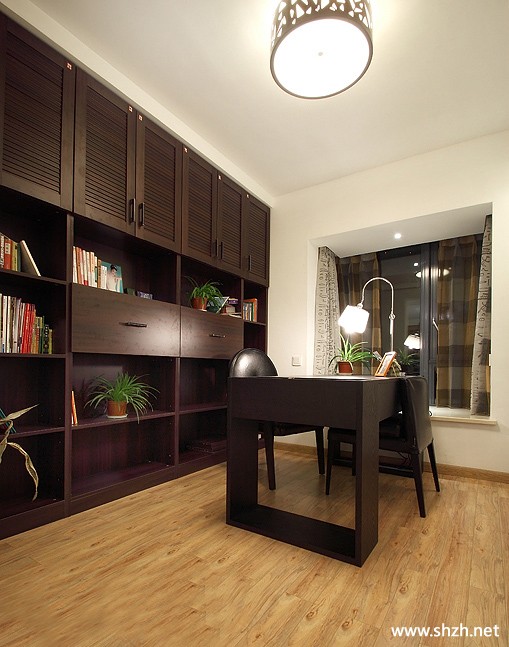 简约现代书房