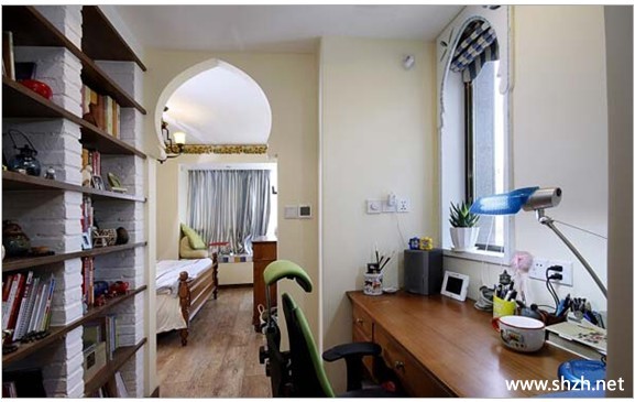 书房写字台书架