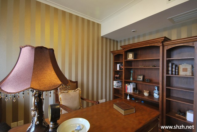 古典书房写字台