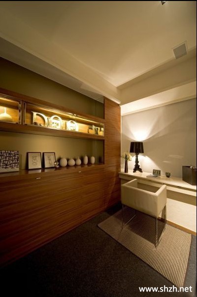 现代简约书房写字台