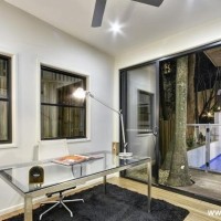 跃层复式冷色现代书房