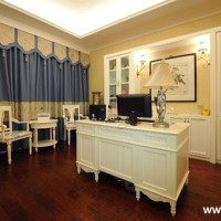 别墅豪华清新书房写字台