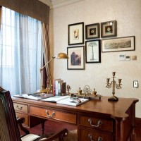 别墅书房写字台