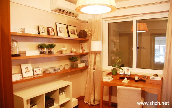 现代简约书房写字台