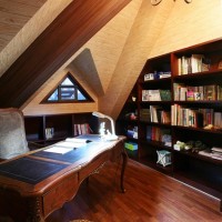 别墅阁楼书房