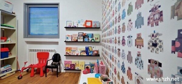 现代中性色儿童房背景墙壁橱大户型实景图