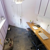 现代简约清新冷色书房写字台灯具小户型效果图