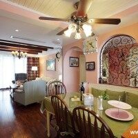 地中海暖色餐厅餐桌灯具大户型