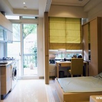 现代书房阳台/飘窗床写字台中户型实景图