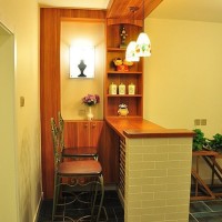 中式简约暖色过道吧台效果图