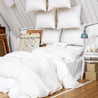 卧室阁楼实景图