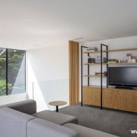 现代简约客厅沙发电视柜实景图
