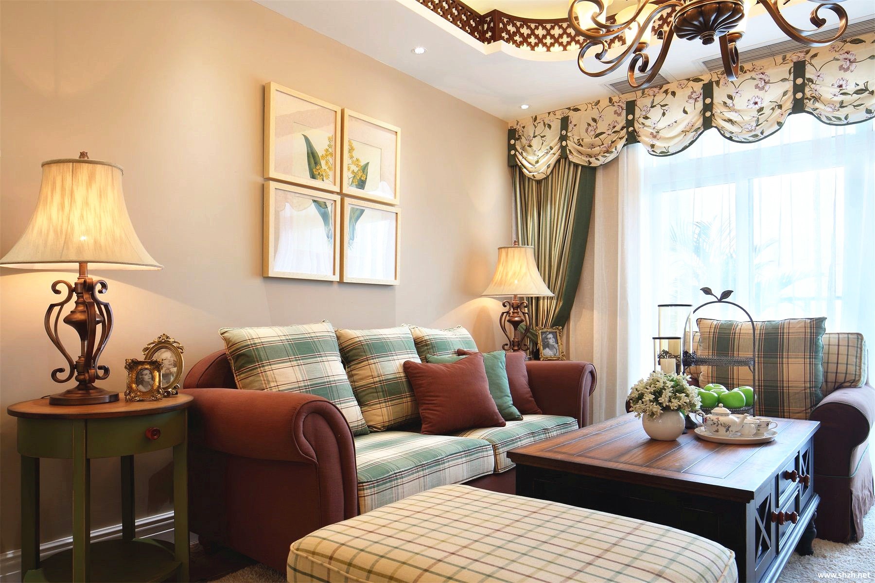 客厅沙发该如何配色-沙发色彩如何搭配客厅？