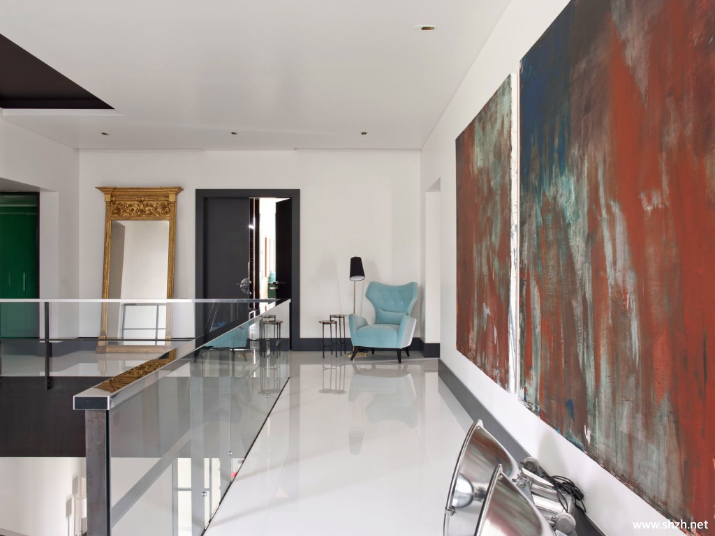 混搭过道沙发效果图