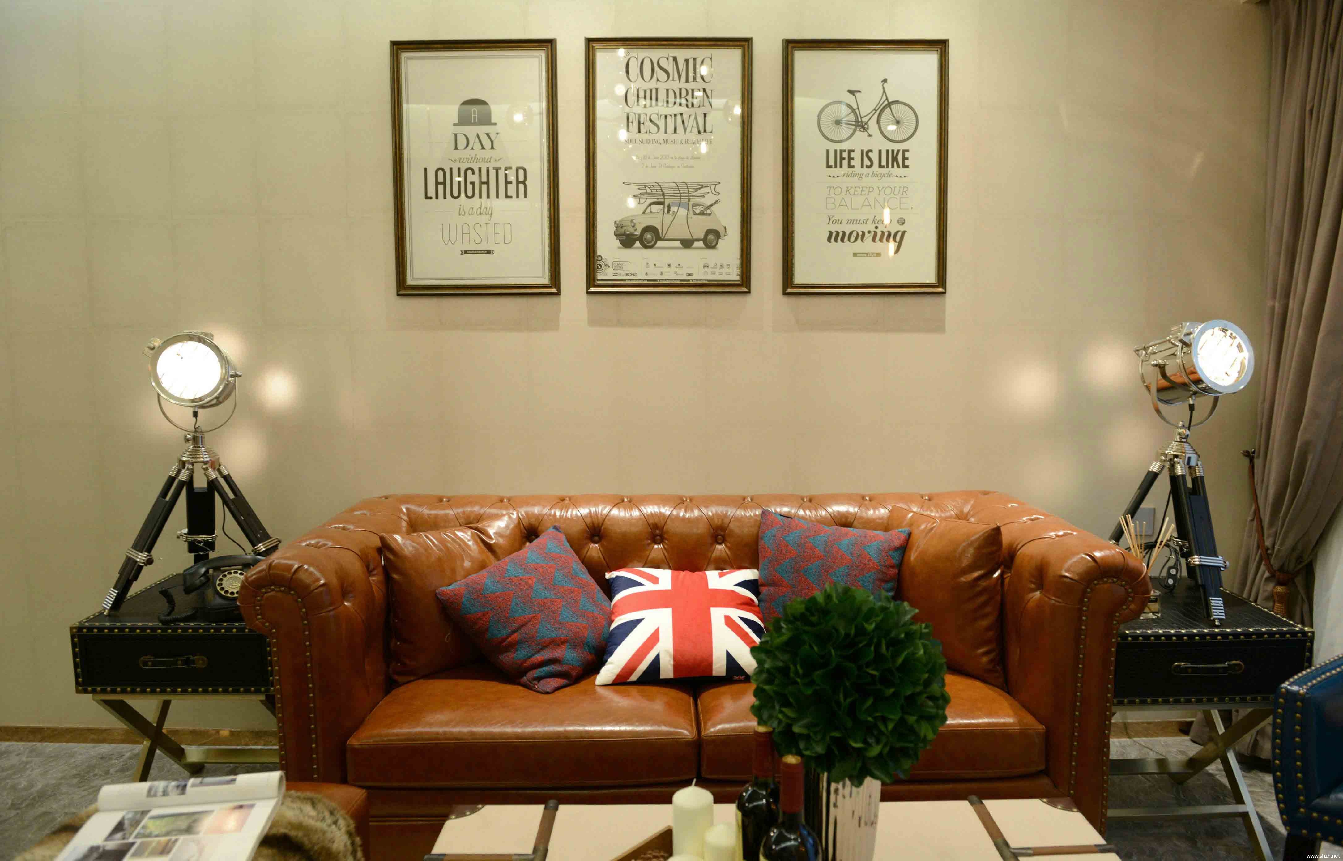 混搭客厅沙发效果图