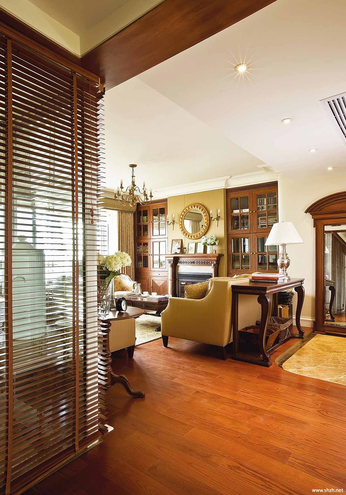 混搭中户型客厅沙发