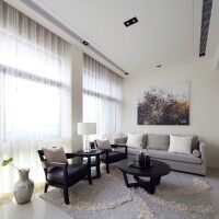 现代中户型客厅沙发茶几