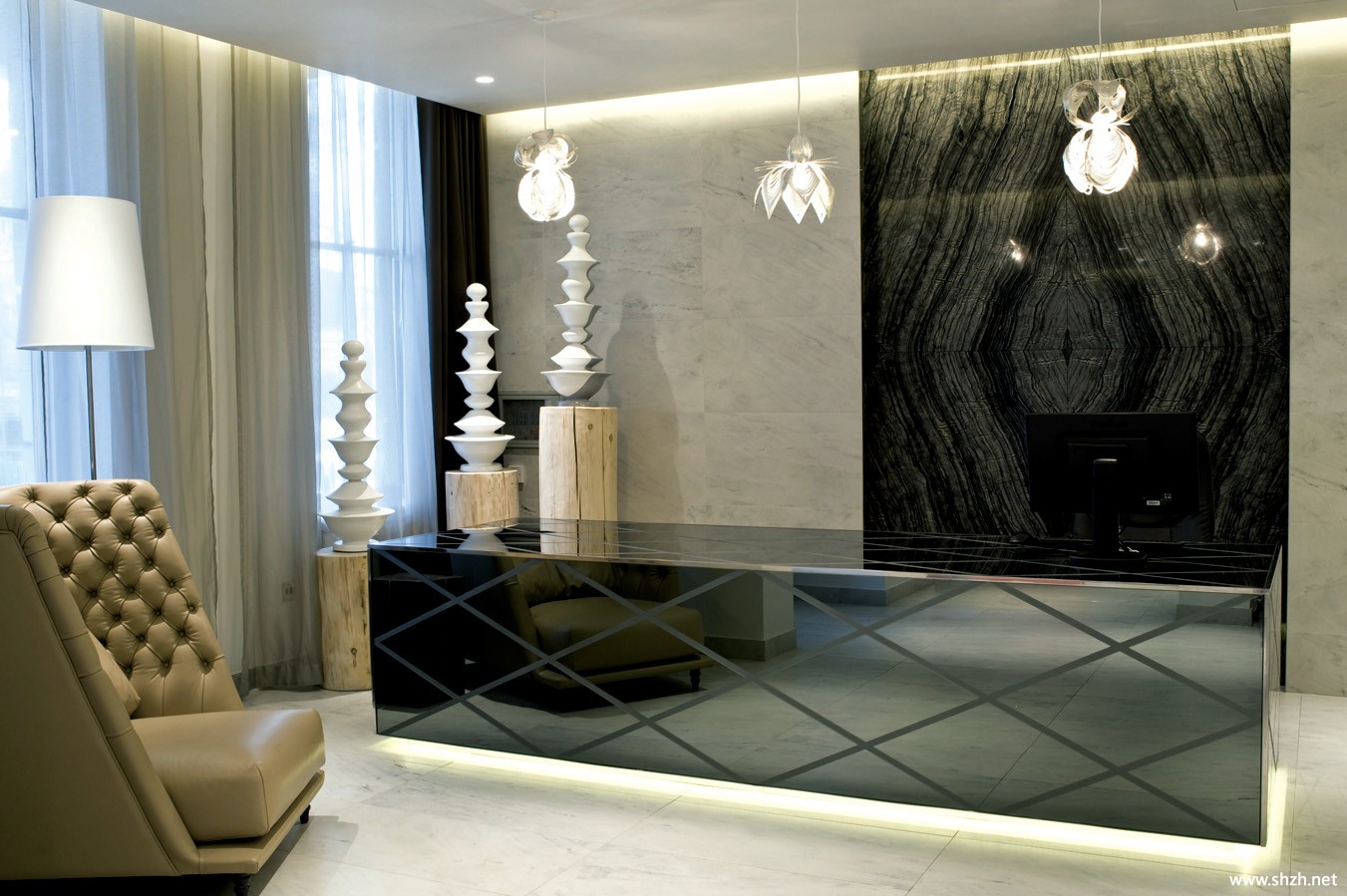 混搭跃层复式吧台沙发