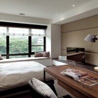 现代大户型卧室床写字台